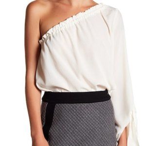 Harlowe & Graham Ivory One Shoulder Split Sleeve Blouse